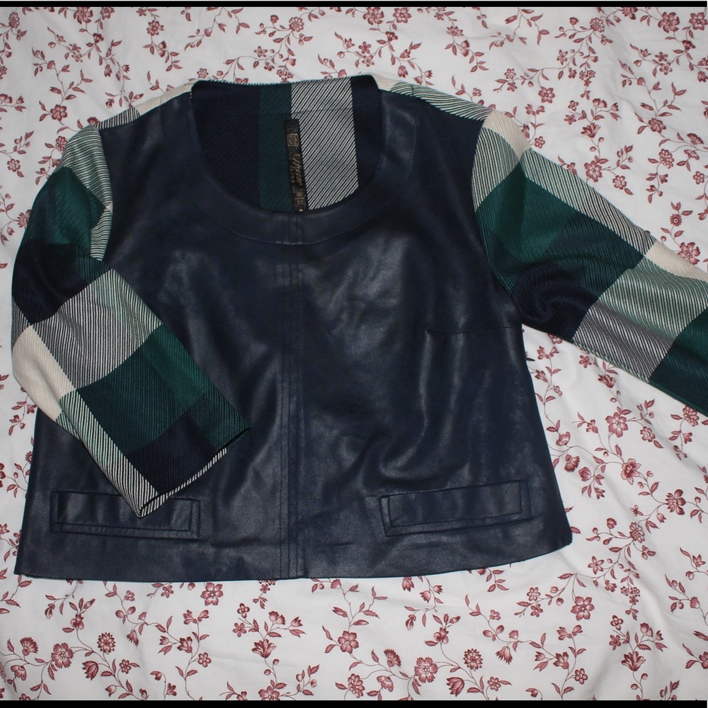 Vintage crop top